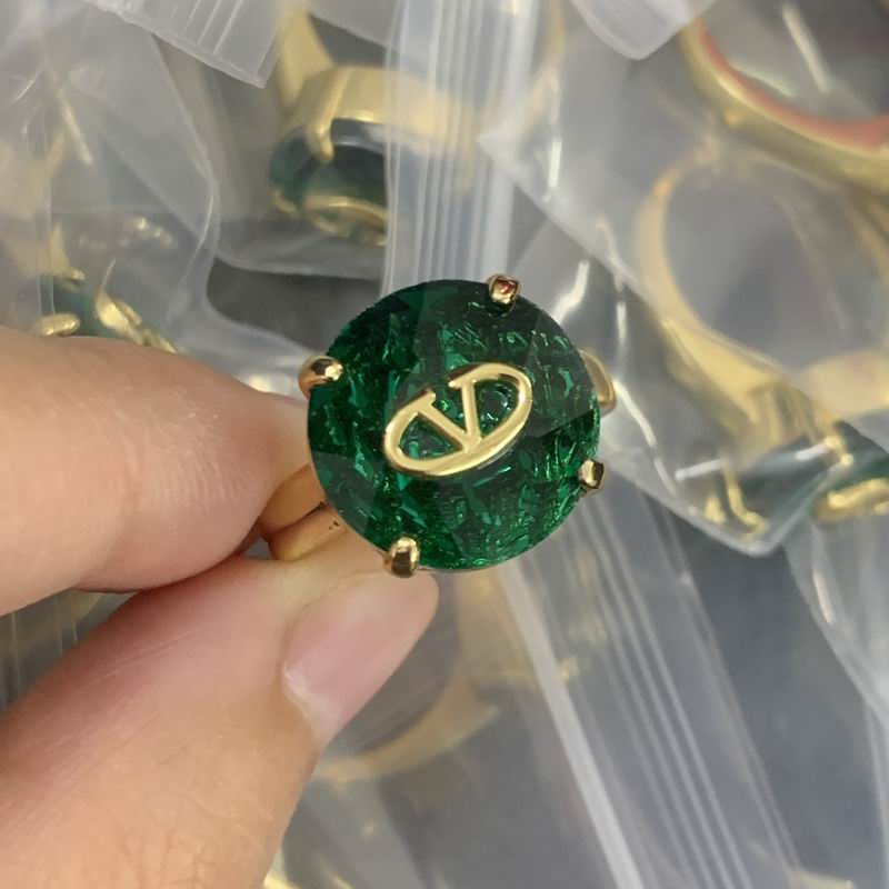 Valentino ring 05lyx16 (1)